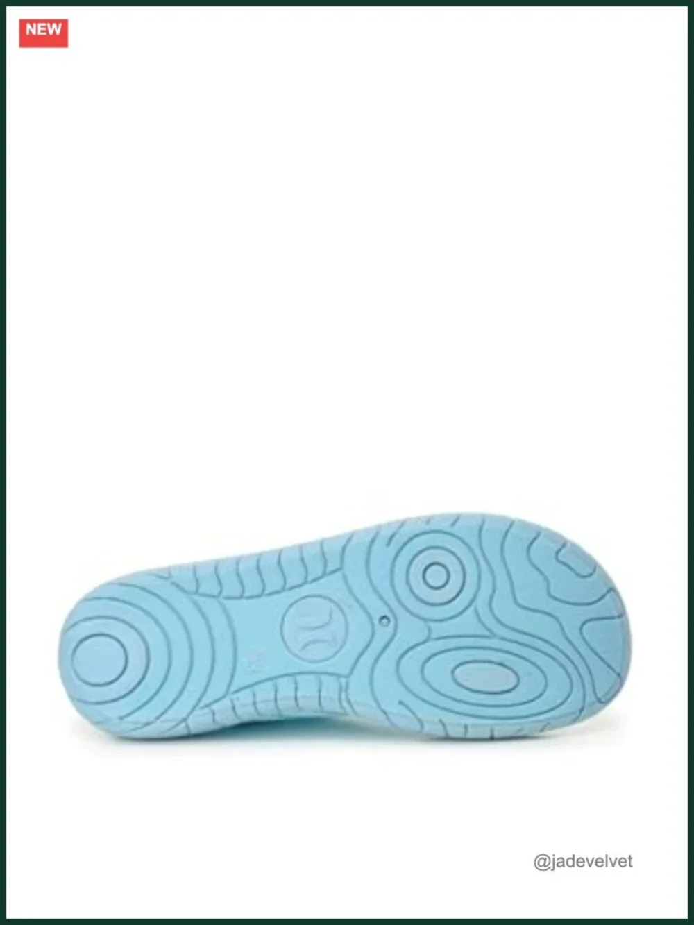 Kids Water Shoes Quick-Dry Breathable Slip-On Aqua Socks with Flexible Sole